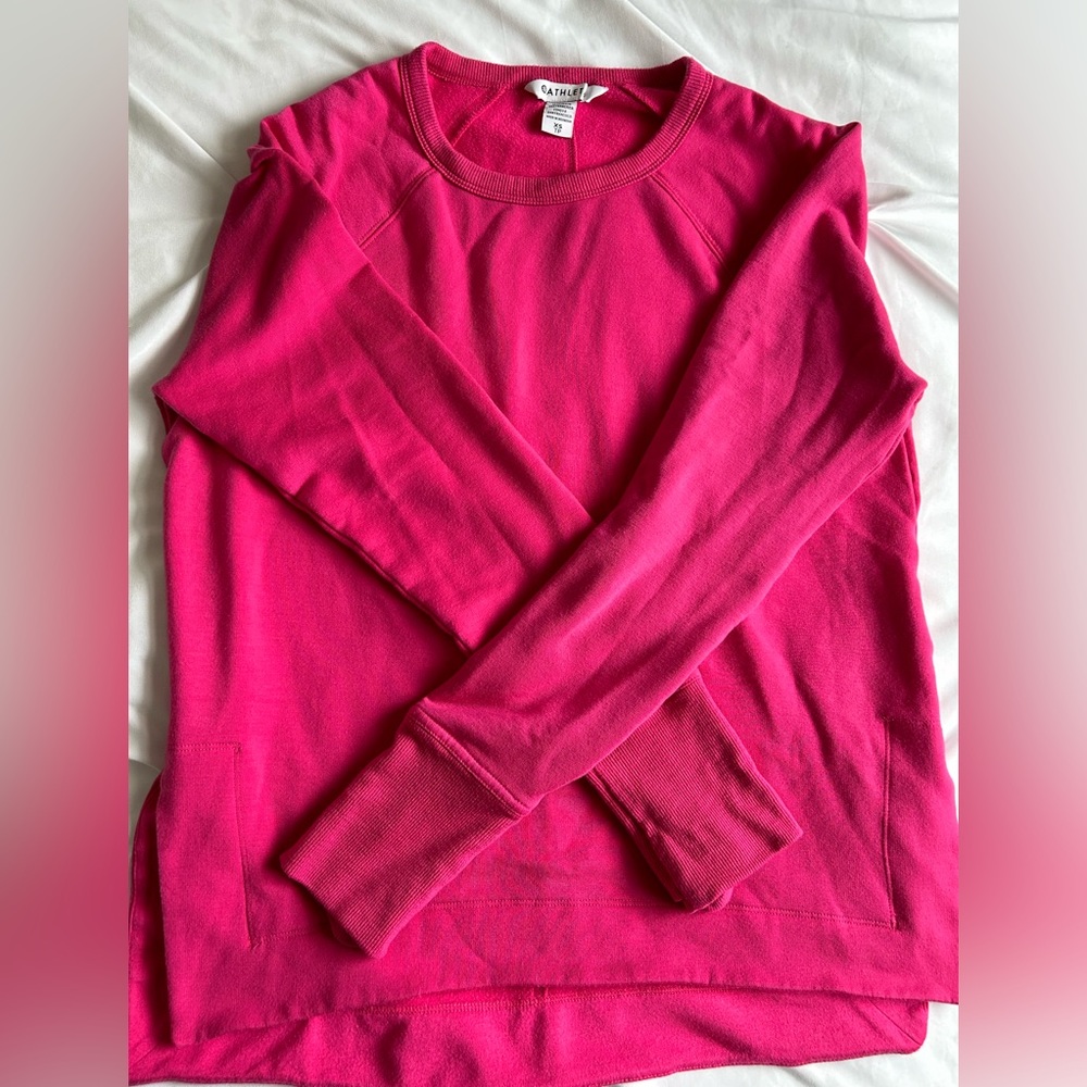 Long sleeve pink Athleta sweatshirt XS